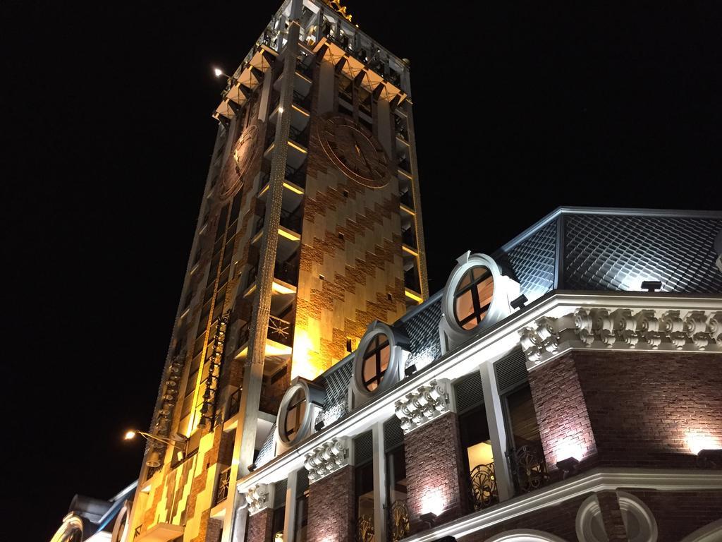 Batumi Center 3 Rooms City Side Phòng bức ảnh